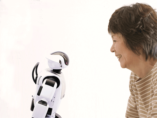 コミュニケーション ロボット PALRO」個人向けにも発売 | 認知症